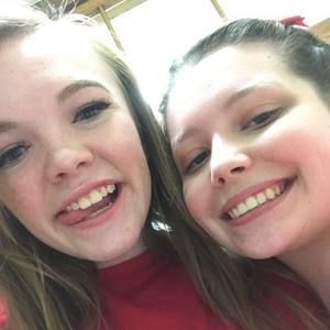 Meet your Posher, Mackenzie